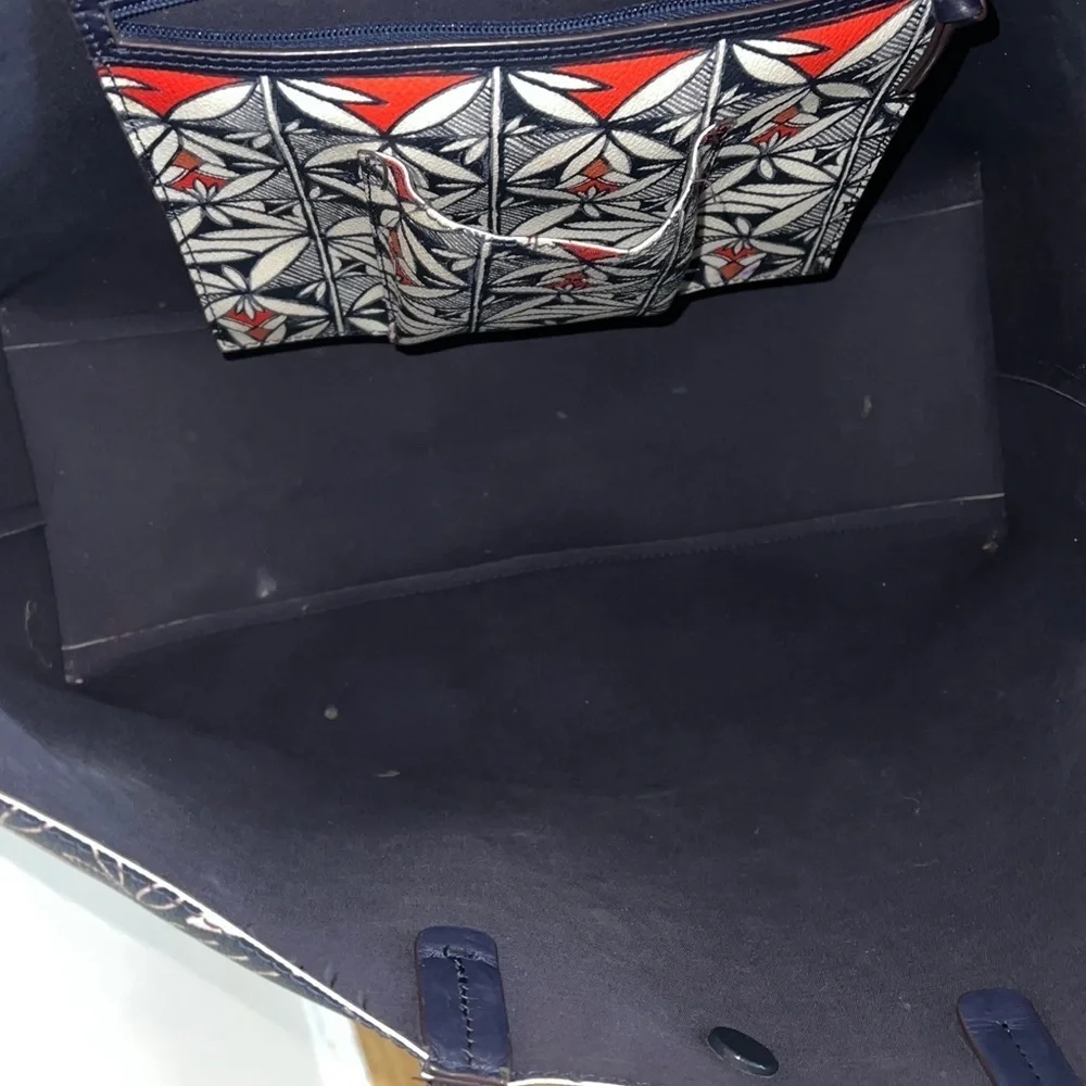 Tory Burch Large Prbbled PVC Shoulder Tote Bag